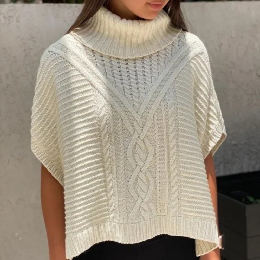 Gap Kids Girl’s Wool Turtleneck Cable Knit Poncho Cape Off-White Cream XL 12